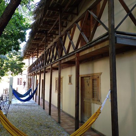 Hotel Loro Tuerto Barahona ภายนอก รูปภาพ