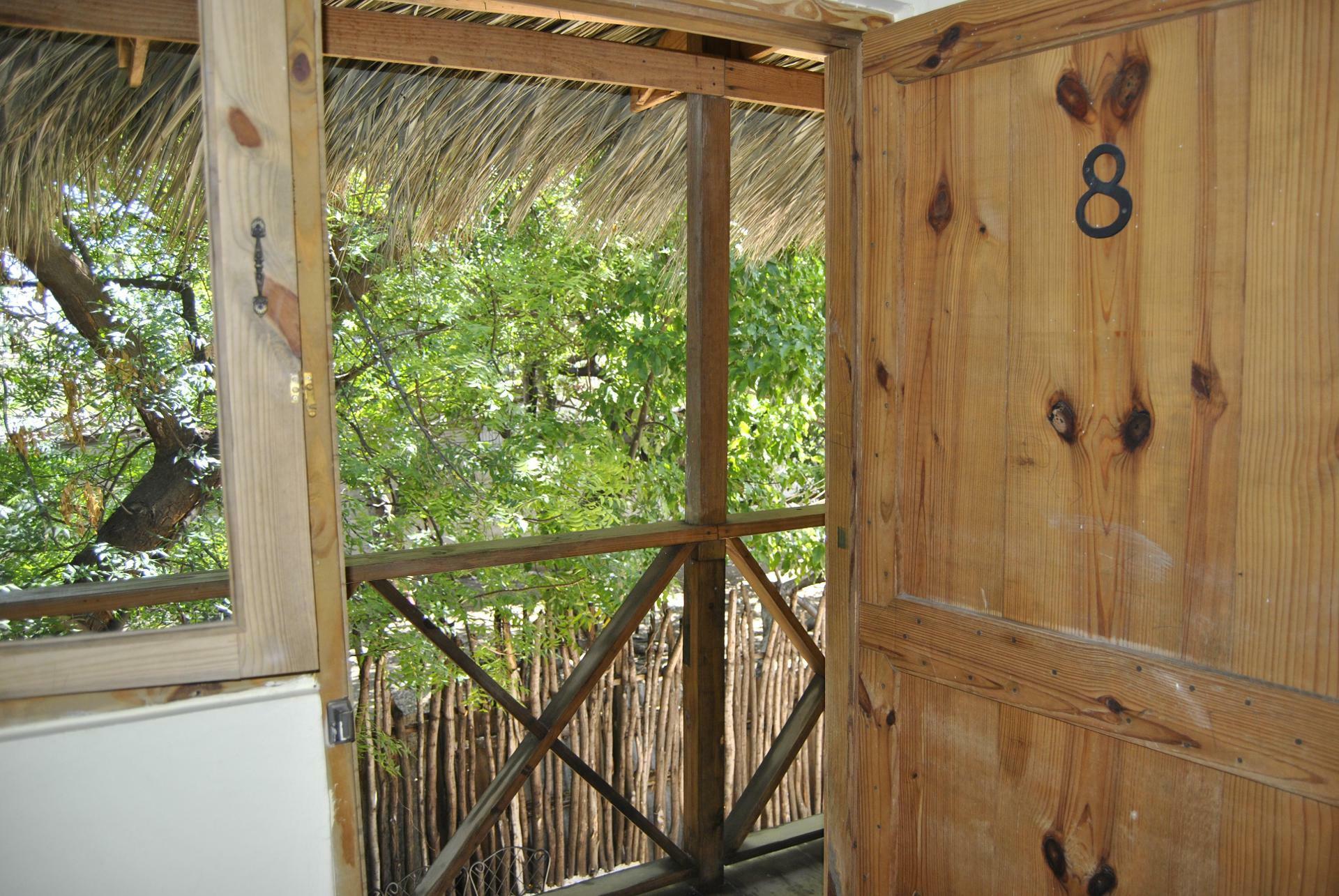 Hotel Loro Tuerto Barahona ภายนอก รูปภาพ